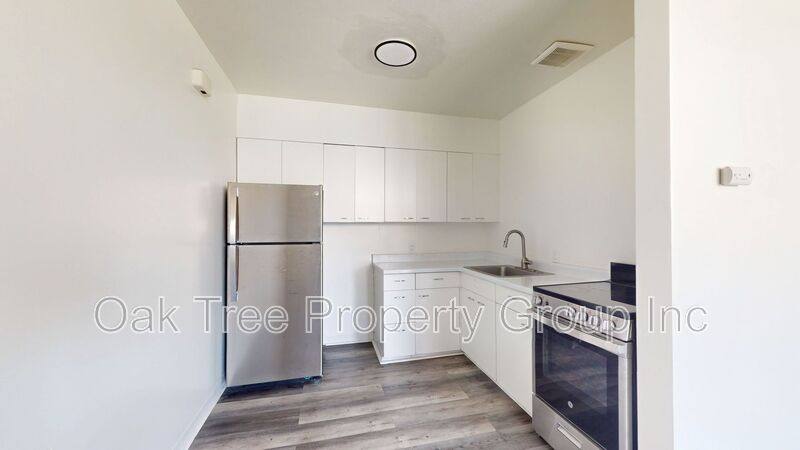 House for rent at 444 28th St #28, Oakland, CA 94609