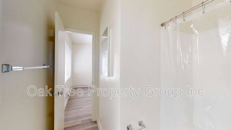 House for rent at 444 28th St #28, Oakland, CA 94609
