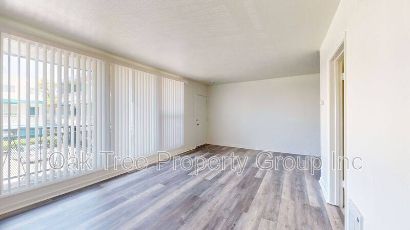 House for rent at 444 28th St #28, Oakland, CA 94609