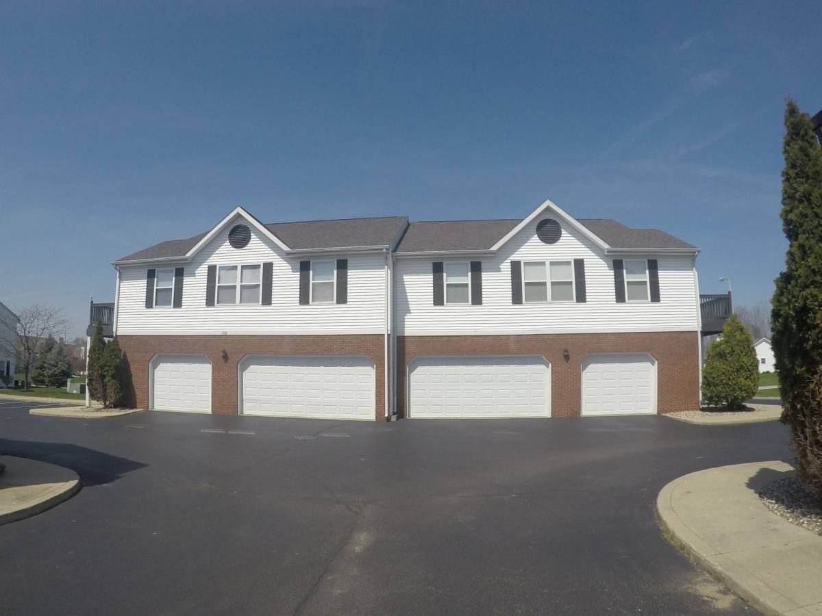 Townhouse for rent at 1808 Wallhaven Dr, Lafayette, IN 47909
