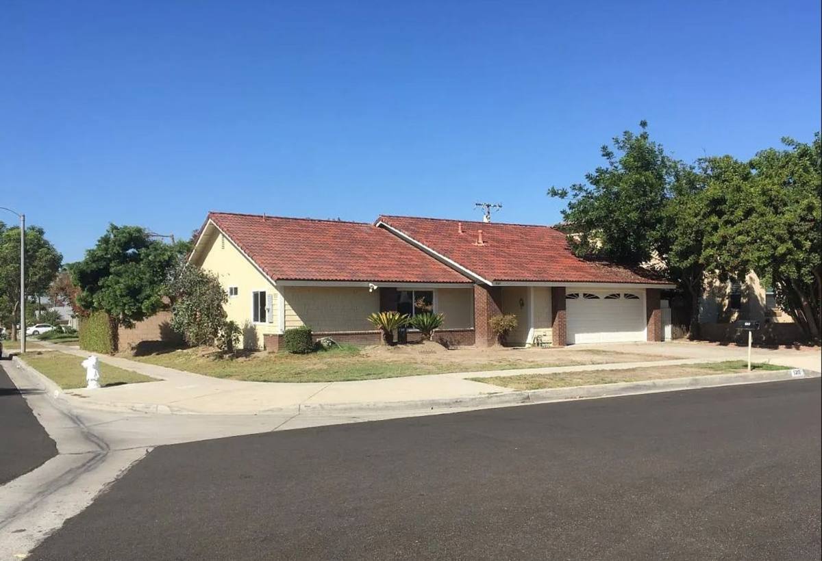 House for rent at 5313 W Lehnhardt Ave, Santa Ana, CA 92704