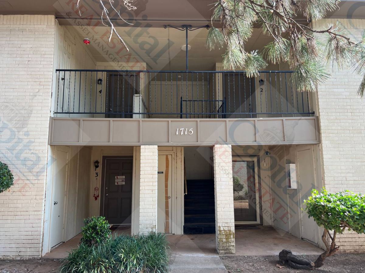 Apartment for rent at 1715 E Lindsey St, Norman, OK 73071