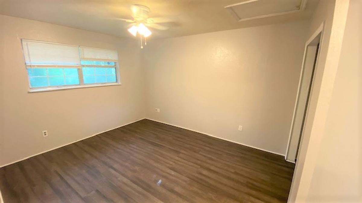 Townhouse for rent at 6145 Greenon Lane, Tallahassee, FL 32304