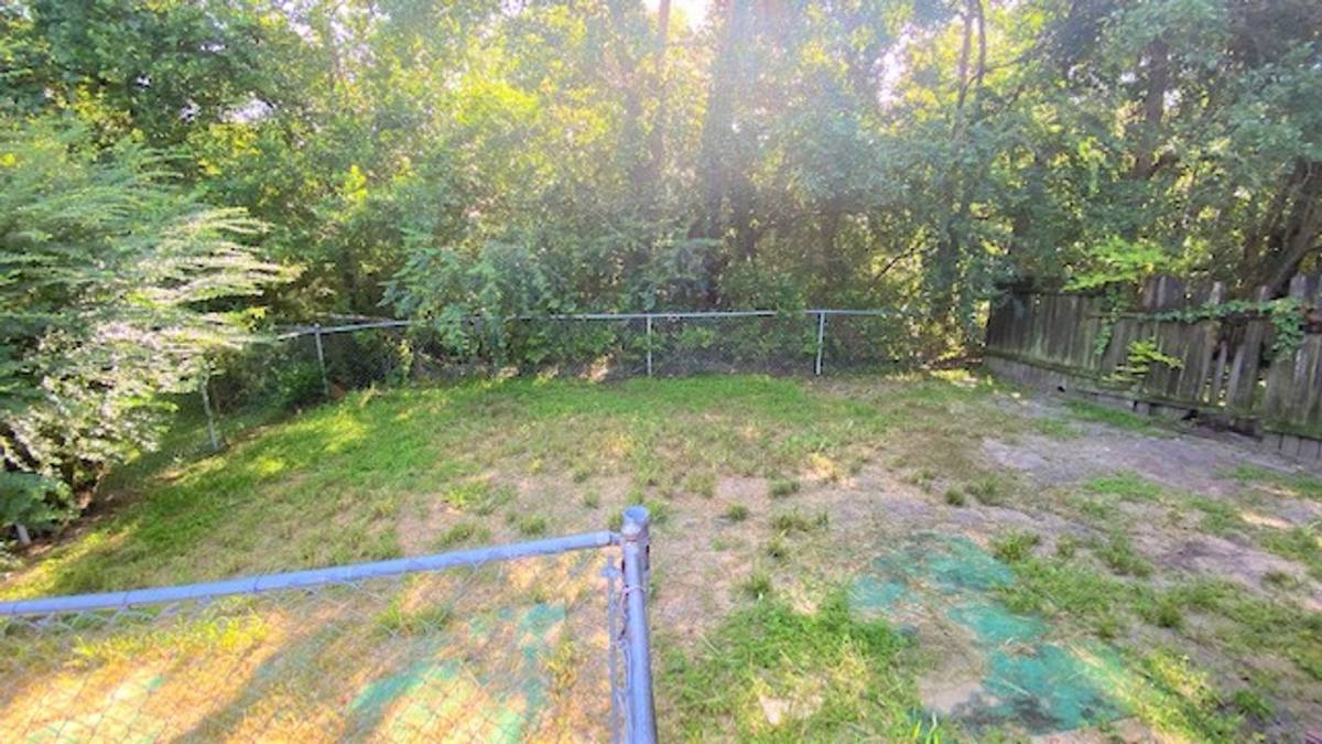 Townhouse for rent at 6145 Greenon Lane, Tallahassee, FL 32304