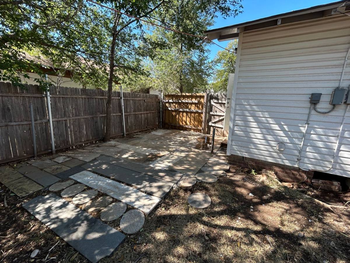 House for rent at 911 S Mississippi, Amarillo, TX 79106