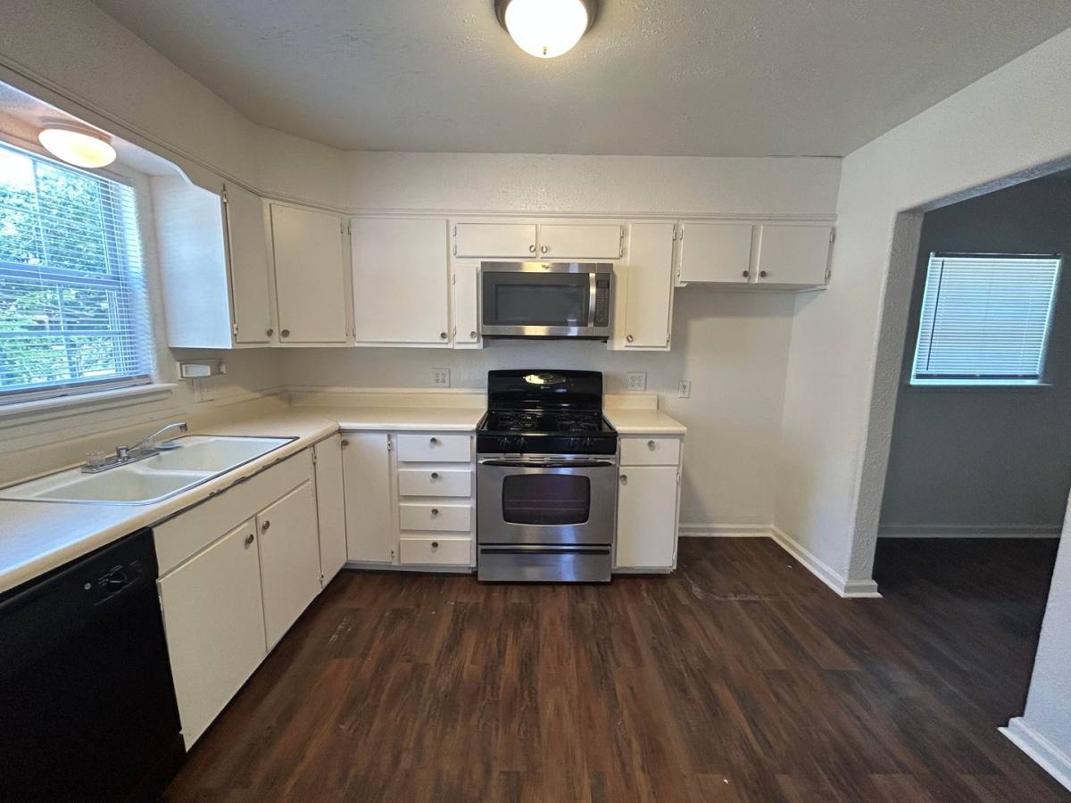 House for rent at 911 S Mississippi, Amarillo, TX 79106