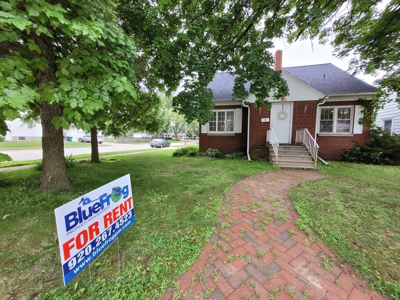 House for rent at 1858 Deckner Ave, Green Bay, WI 54302