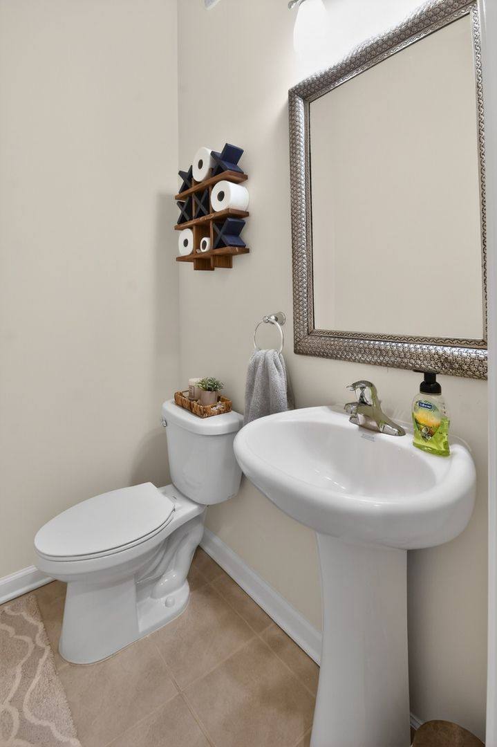 Townhouse for rent at 342 S Dr, North Brunswick, NJ 08902