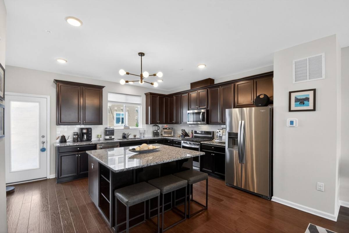 Townhouse for rent at 342 S Dr, North Brunswick, NJ 08902