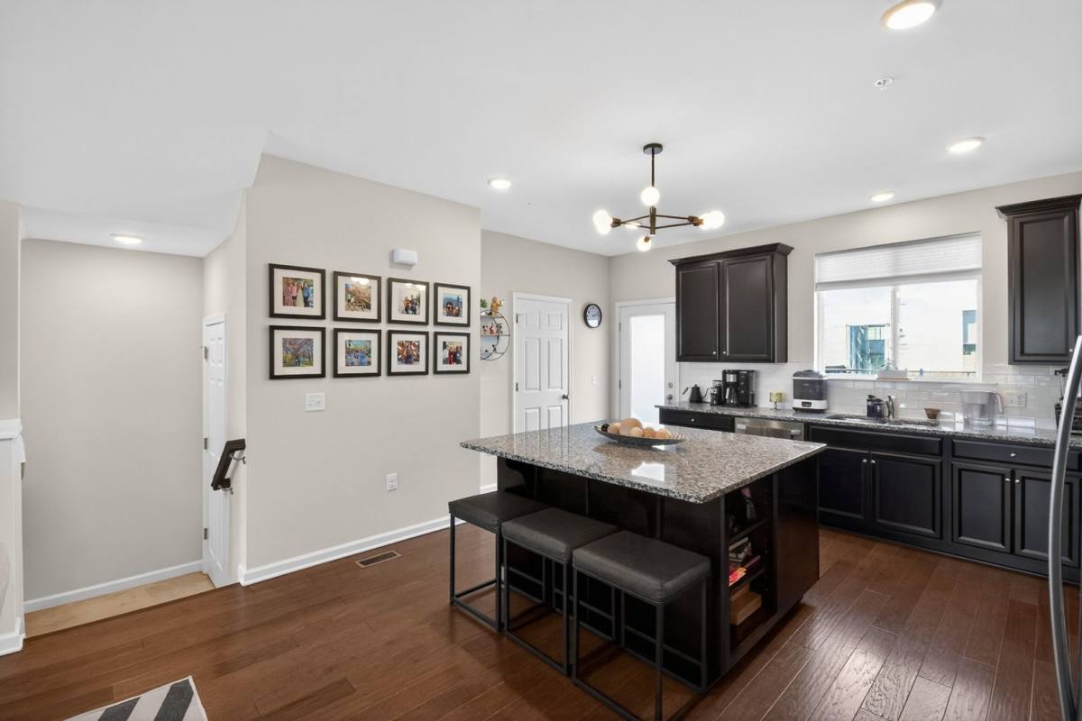 Townhouse for rent at 342 S Dr, North Brunswick, NJ 08902
