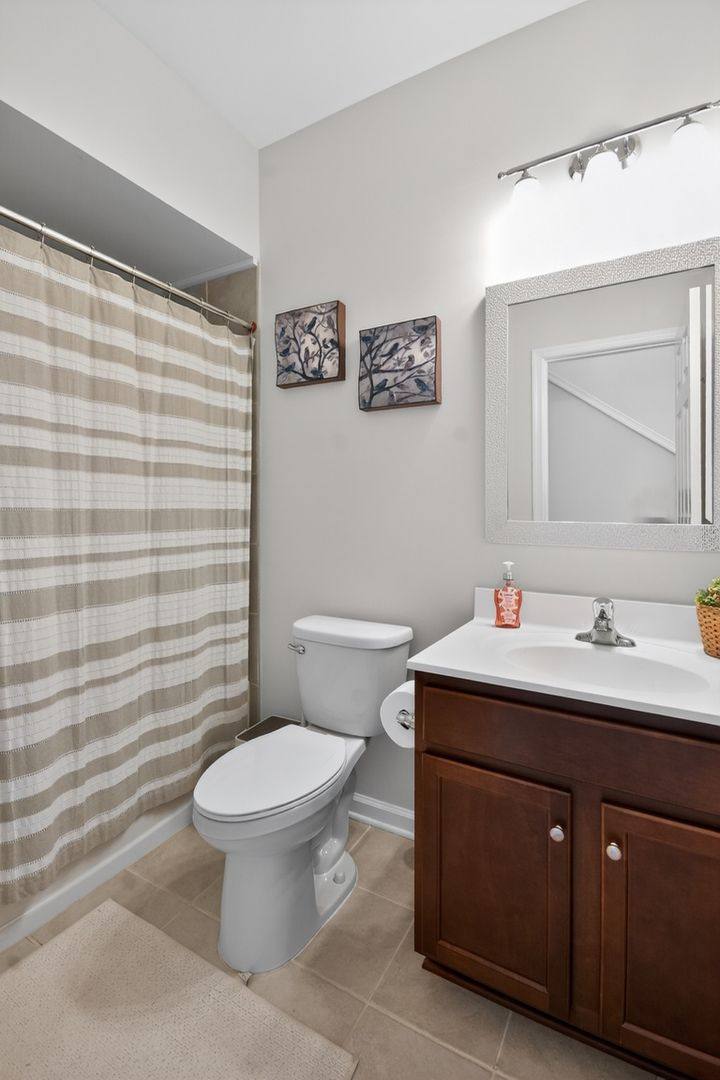 Townhouse for rent at 342 S Dr, North Brunswick, NJ 08902