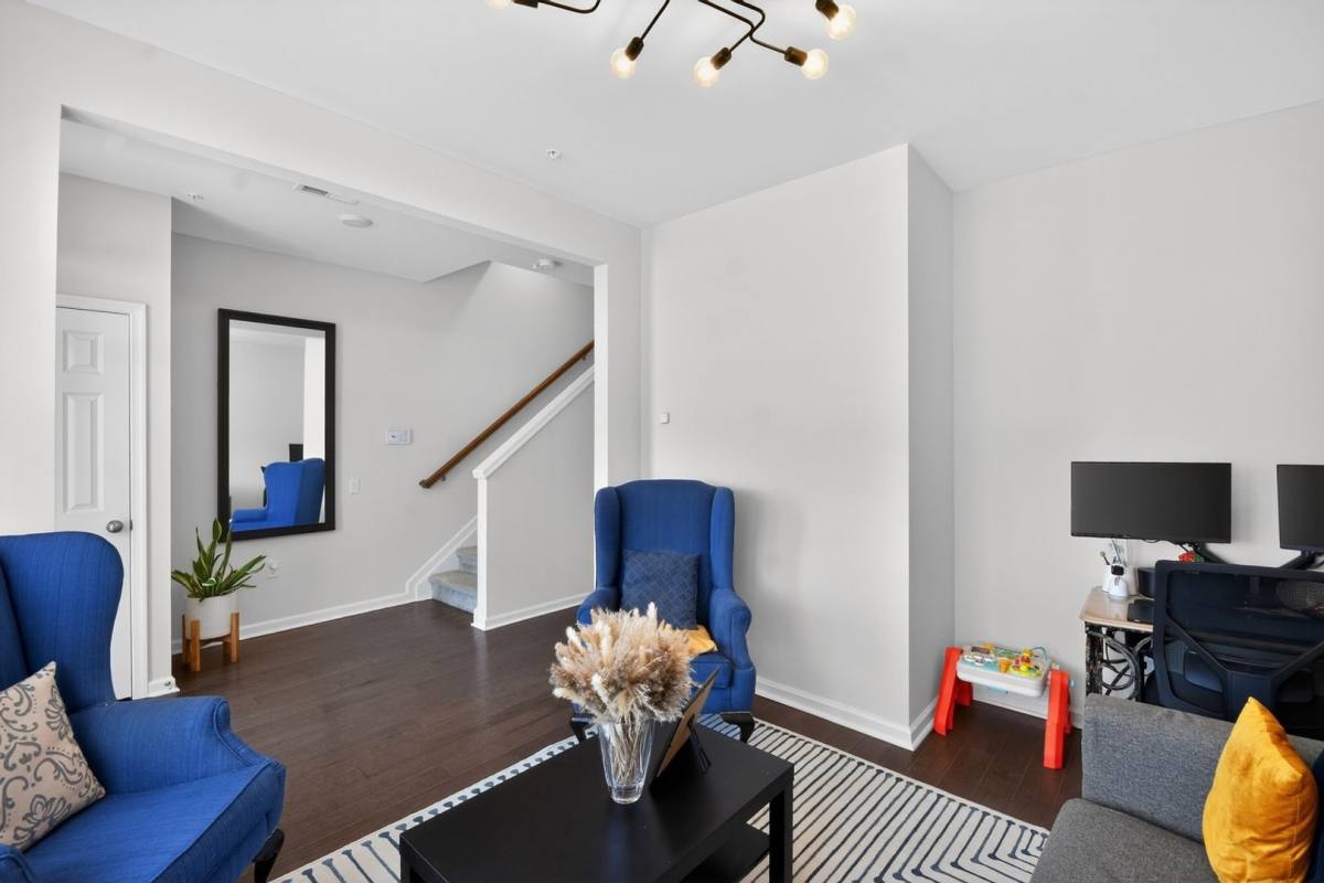 Townhouse for rent at 342 S Dr, North Brunswick, NJ 08902