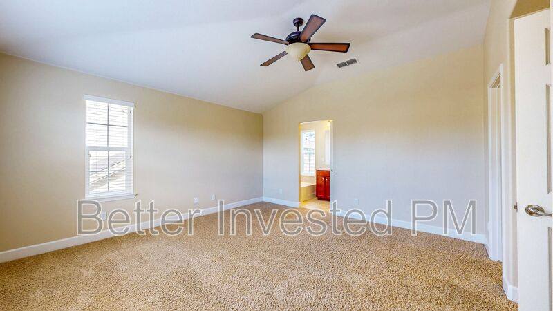 House for rent at 1969 Northfield Dr, Santa Rosa, CA 95403