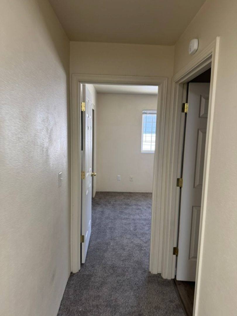 Townhouse for rent at 2030 Brookhurst St #35, Medford, OR 97501