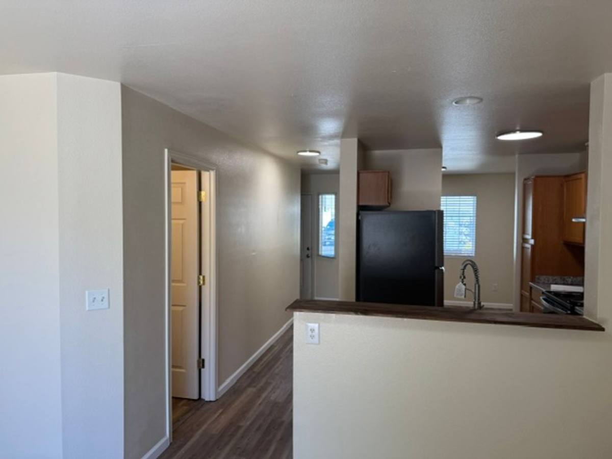 Townhouse for rent at 2030 Brookhurst St #35, Medford, OR 97501