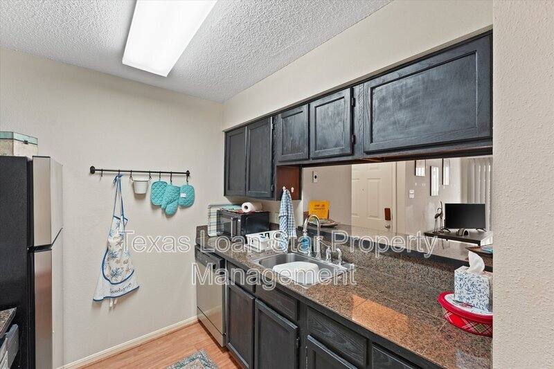 Condo for rent at 2120 El Paseo St #2509, Houston, TX 77054