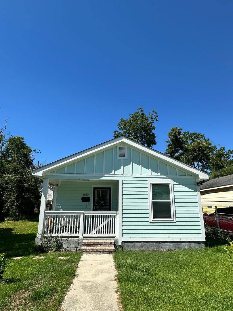 House for rent at 642 E Park Ave, Savannah, GA 31401