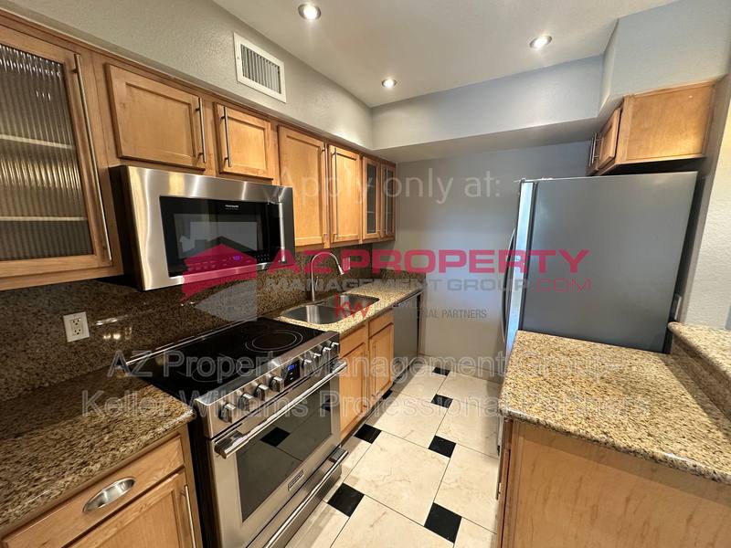 Townhouse for rent at 4410 N Longview Ave #226, Phoenix, AZ 85014