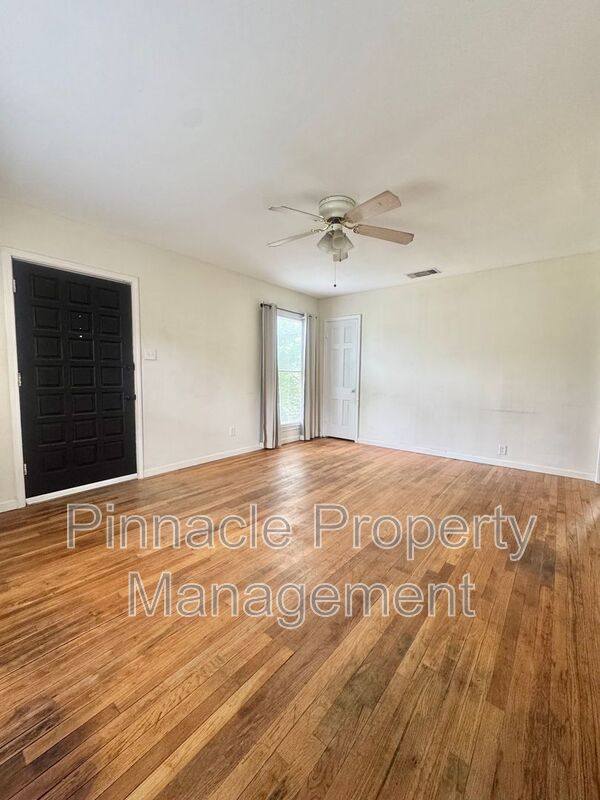 House for rent at 421 S Van Buren St, San Angelo, TX 76901