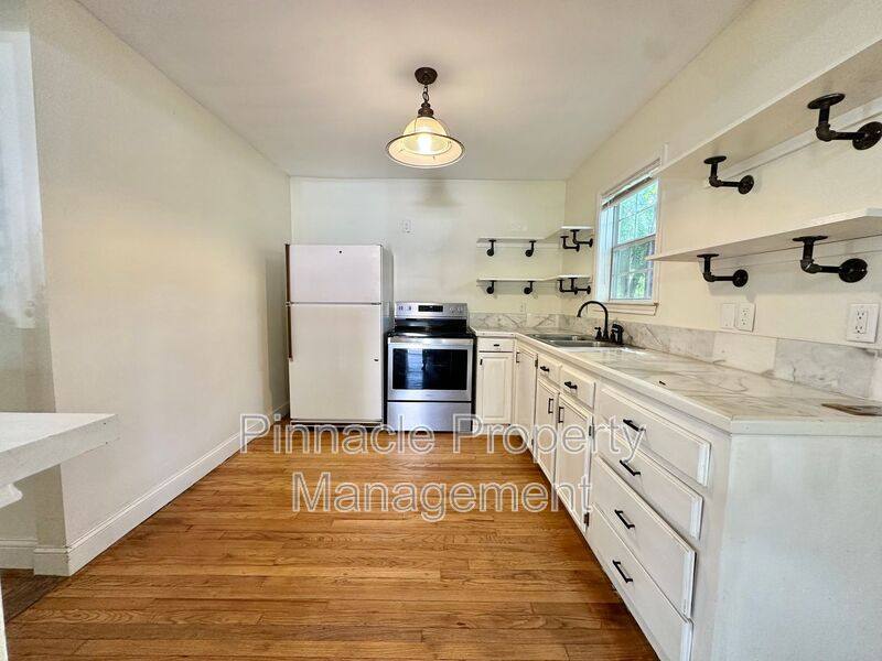 House for rent at 421 S Van Buren St, San Angelo, TX 76901