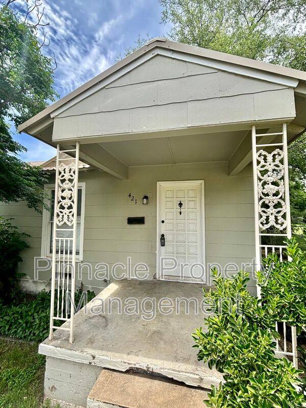 House for rent at 421 S Van Buren St, San Angelo, TX 76901