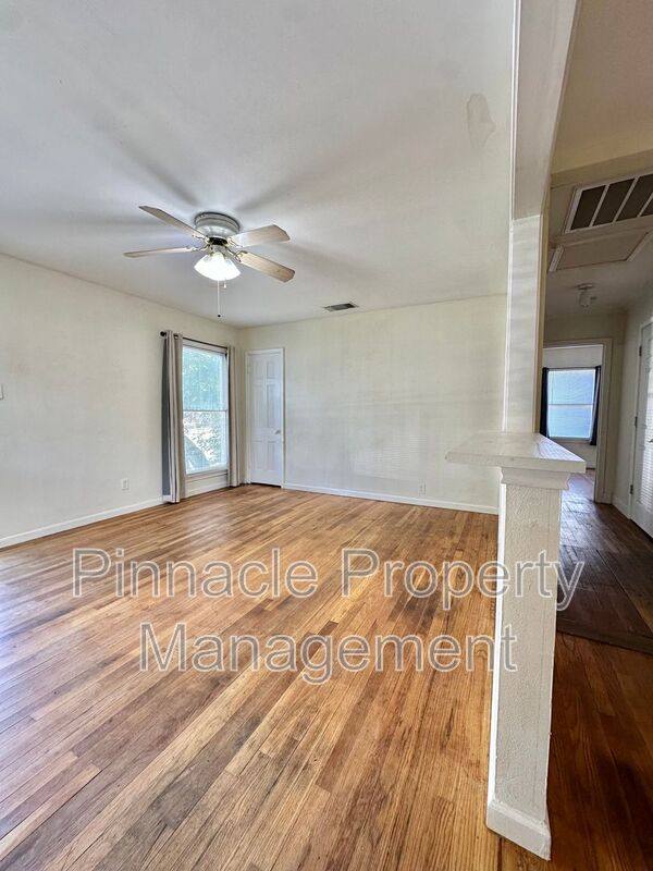 House for rent at 421 S Van Buren St, San Angelo, TX 76901