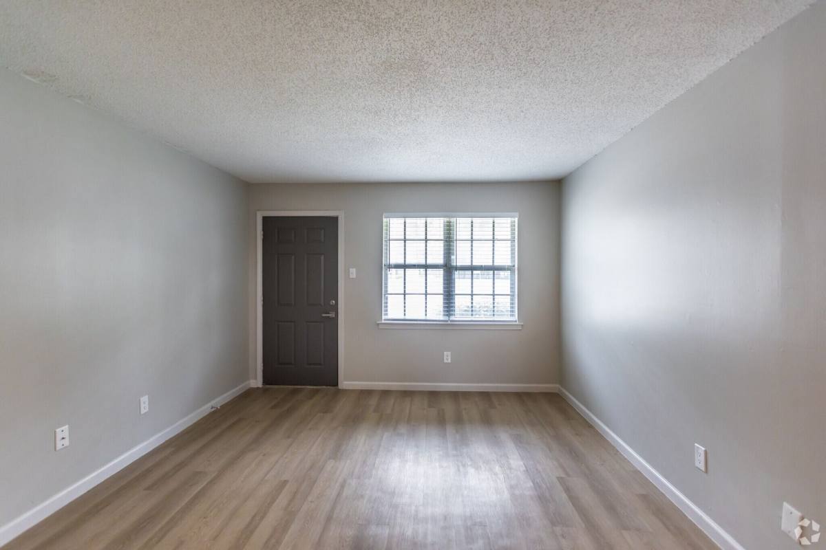 Apartment for rent at 4949-4955 Shifri Ave, Memphis, TN 38117