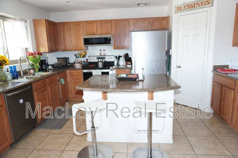 House for rent at 29285 N Yellow Bee Dr, San Tan Valley, AZ 85143