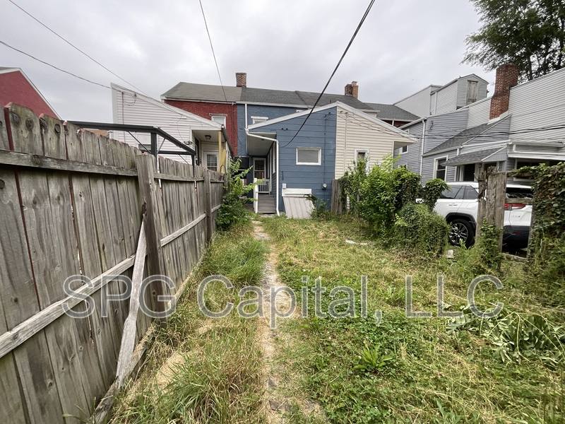 House for rent at 530 S Duke St, York, PA 17401
