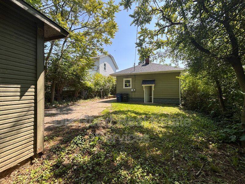 House for rent at 2109 Victoria Ave, Dayton, OH 45406