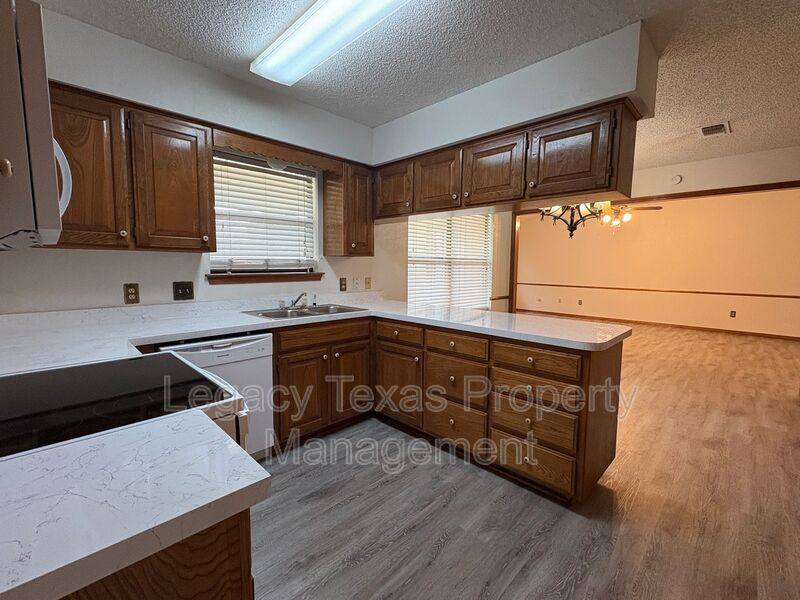 House for rent at 1203 Stonelake, Cleburne, TX 76033