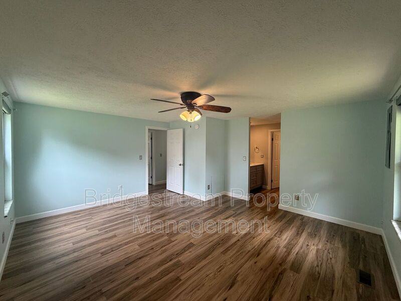 House for rent at 7611 Blossomview Court, Dayton, OH 45424