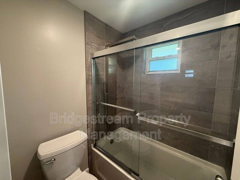 House for rent at 7611 Blossomview Court, Dayton, OH 45424