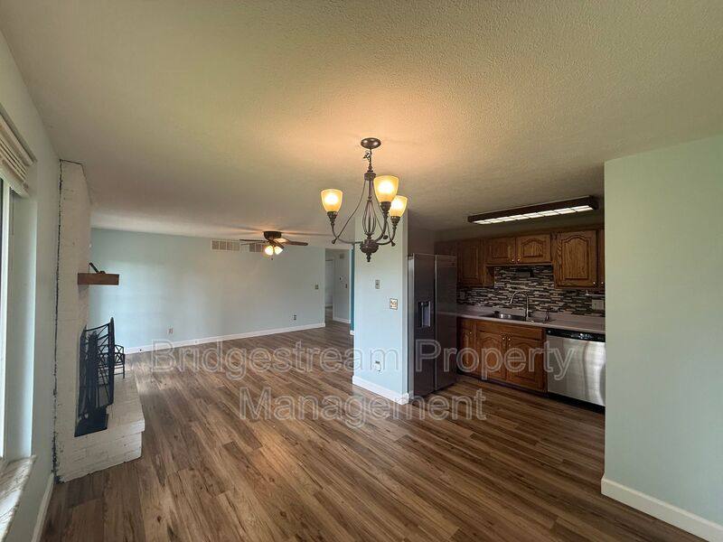 House for rent at 7611 Blossomview Court, Dayton, OH 45424