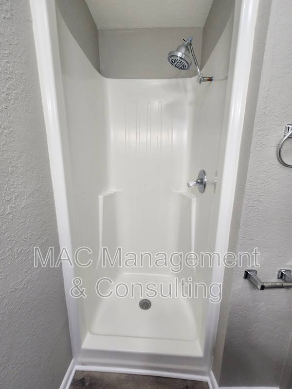 Apartment for rent at 1319 Autumn Ave #D, Cookeville, TN 38501