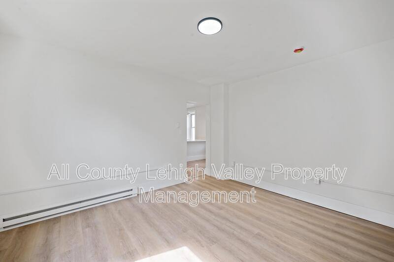 Apartment for rent at 122 E Goepp St #1, Bethlehem, PA 18018