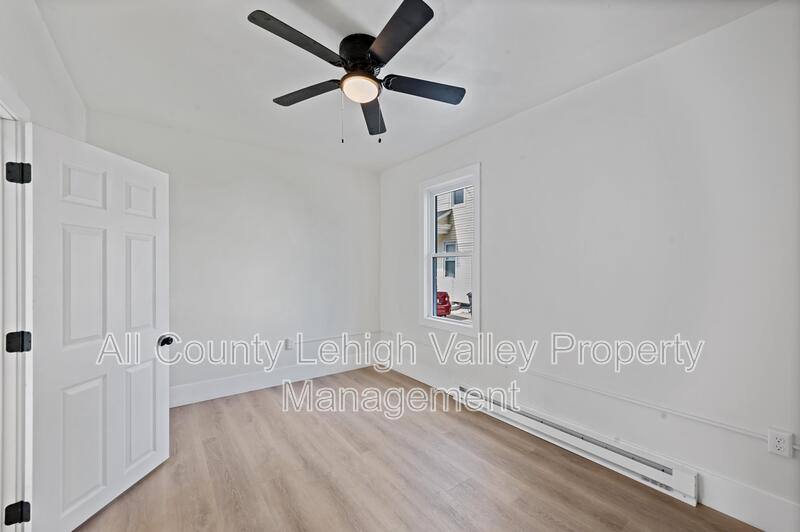 Apartment for rent at 122 E Goepp St #1, Bethlehem, PA 18018