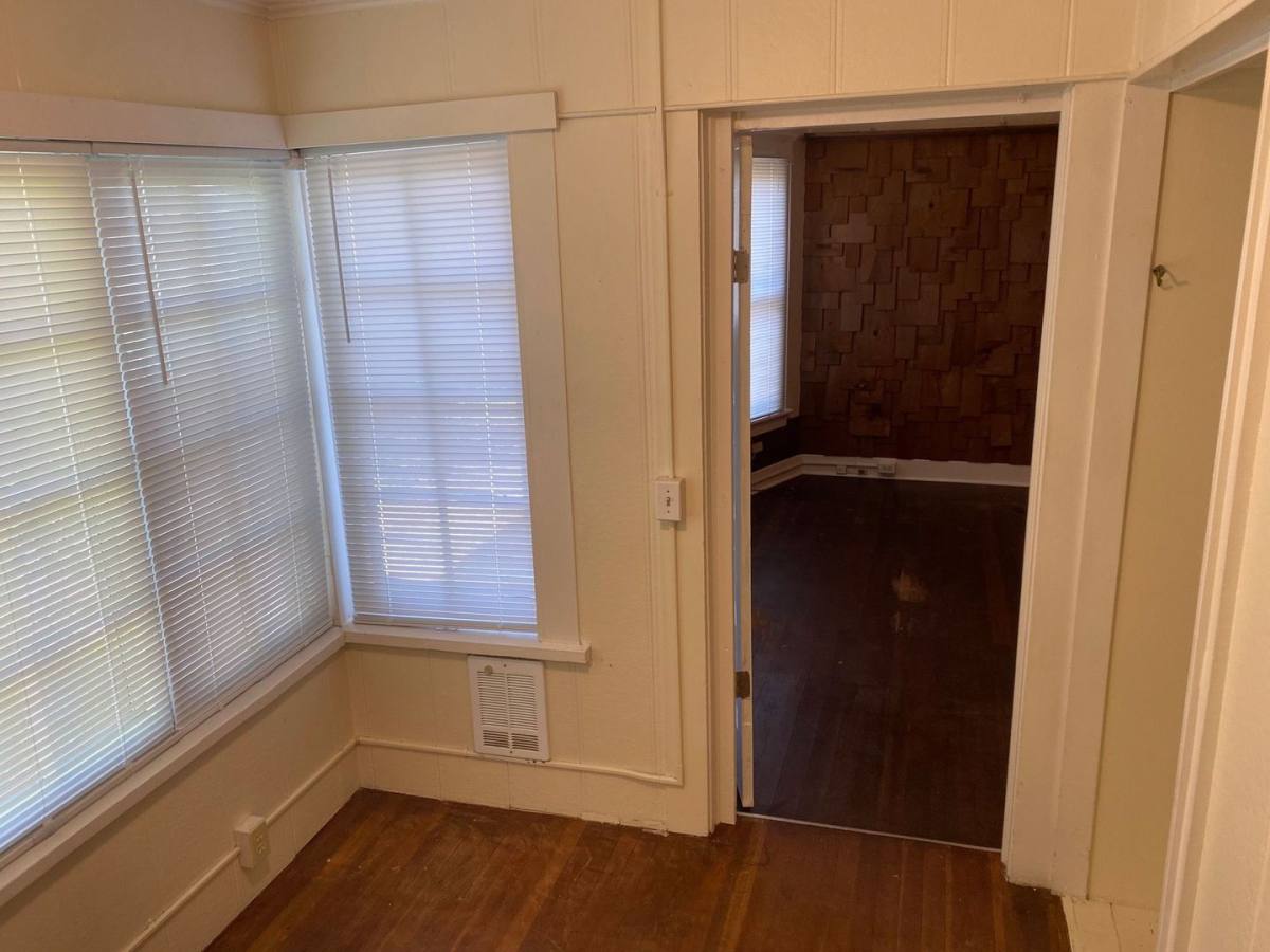 Apartment for rent at 1654 Lincoln St, Eugene, OR 97401