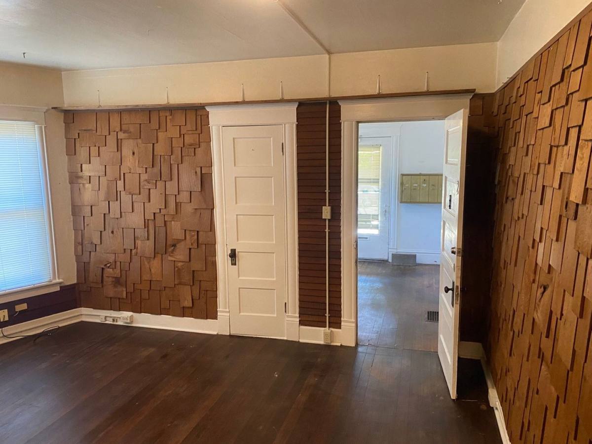 Apartment for rent at 1654 Lincoln St, Eugene, OR 97401