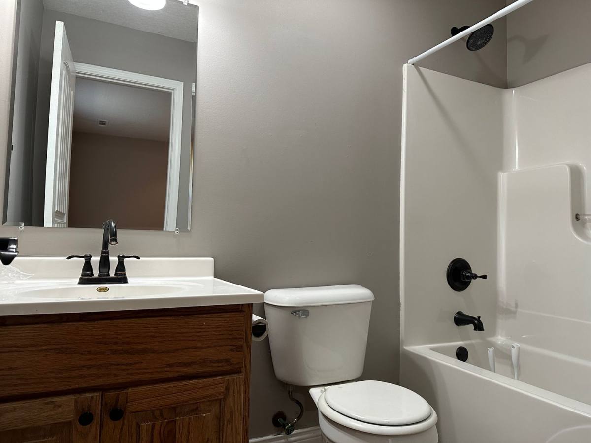Apartment for rent at 152 Perserverance Dr, Poplar Bluff, MO 63901