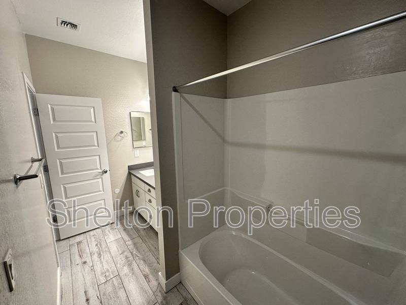 House for rent at 13180 W Cliffrose Rd, Peoria, AZ 85383