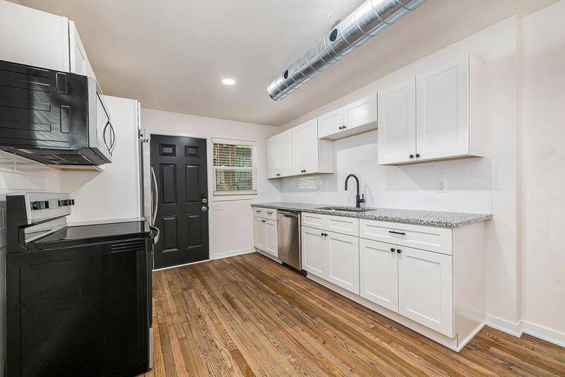 Apartment for rent at 116 N 32nd Ave #1, Omaha, NE 68131