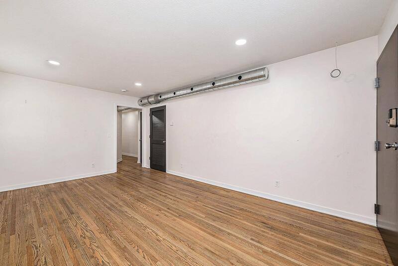 Apartment for rent at 116 N 32nd Ave #1, Omaha, NE 68131