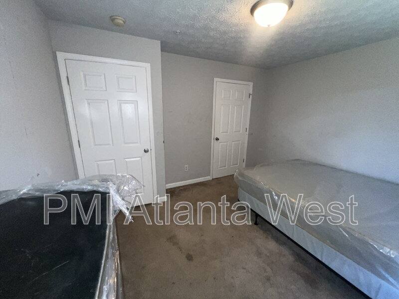 Condo for rent at 4203 Fairington Club Dr, Lithonia, GA 30038