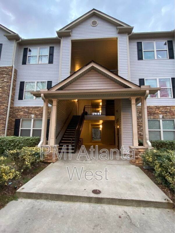 Condo for rent at 4203 Fairington Club Dr, Lithonia, GA 30038