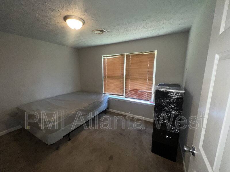Condo for rent at 4203 Fairington Club Dr, Lithonia, GA 30038