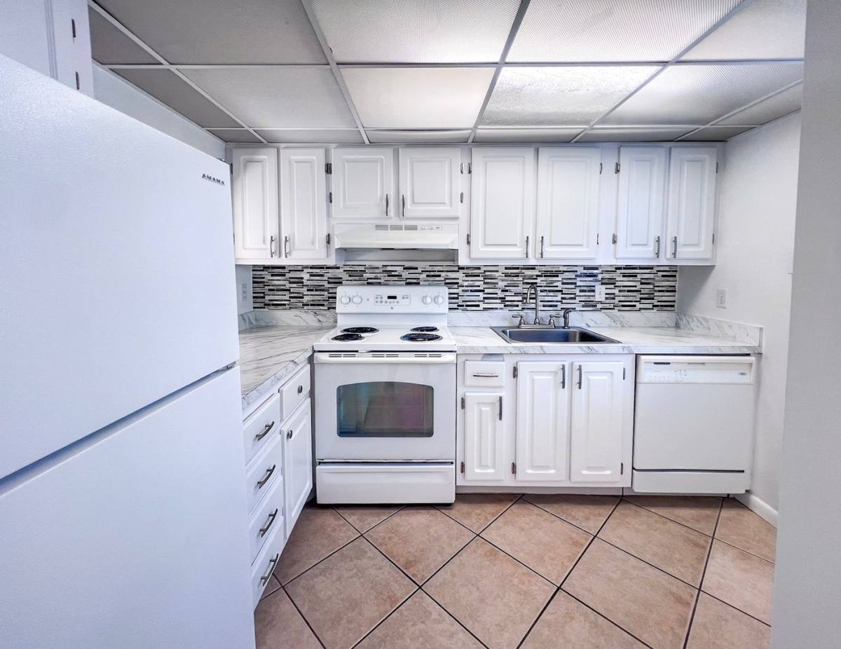 Condo for rent at 605 SW 75th St #210, Gainesville, FL 32607