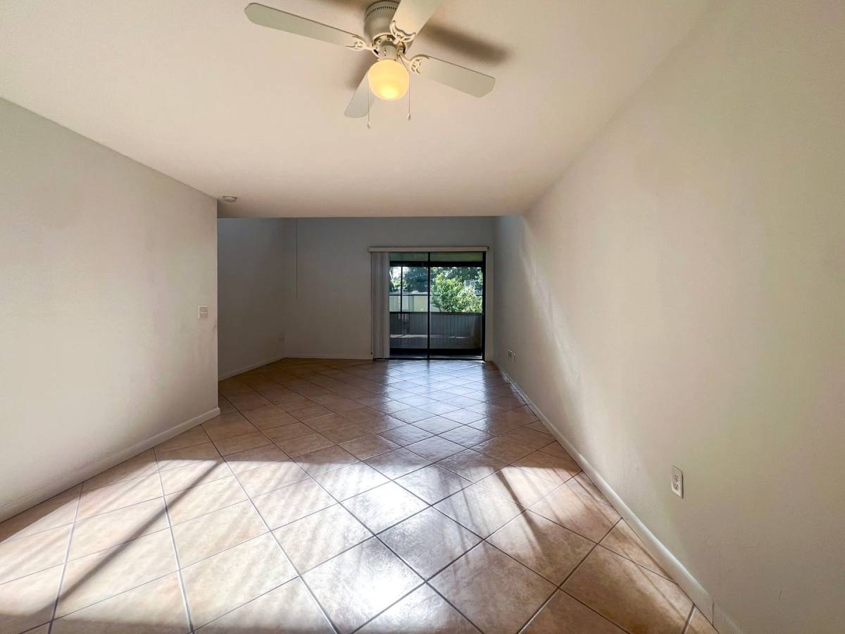 Condo for rent at 605 SW 75th St #210, Gainesville, FL 32607