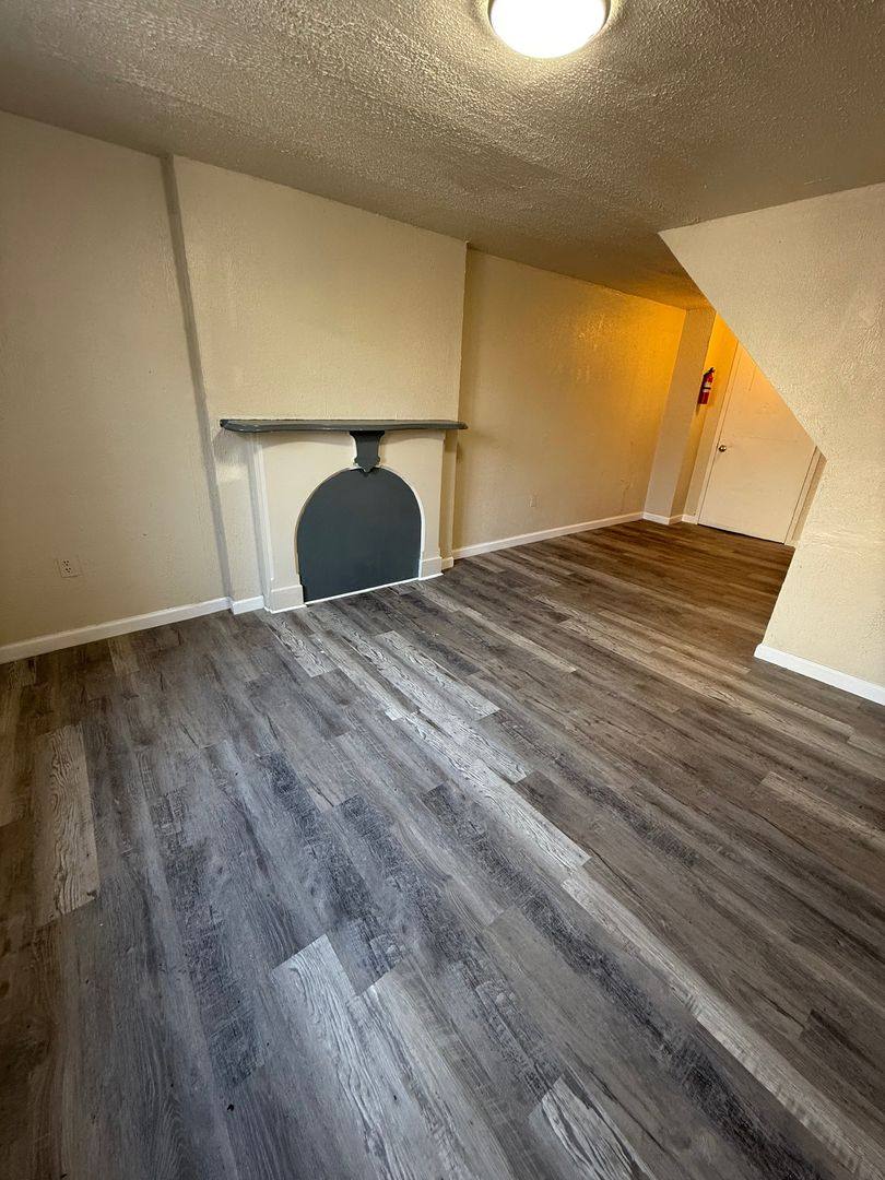 Apartment for rent at 51 Lander St, Newburgh, NY 12550
