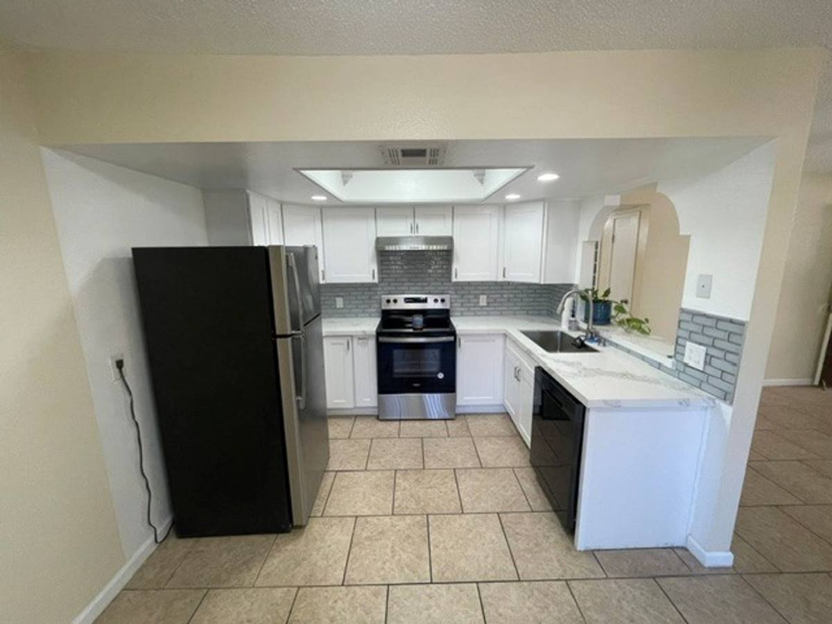 Condo for rent at 4720 Obannon Dr, Las Vegas, NV 89102